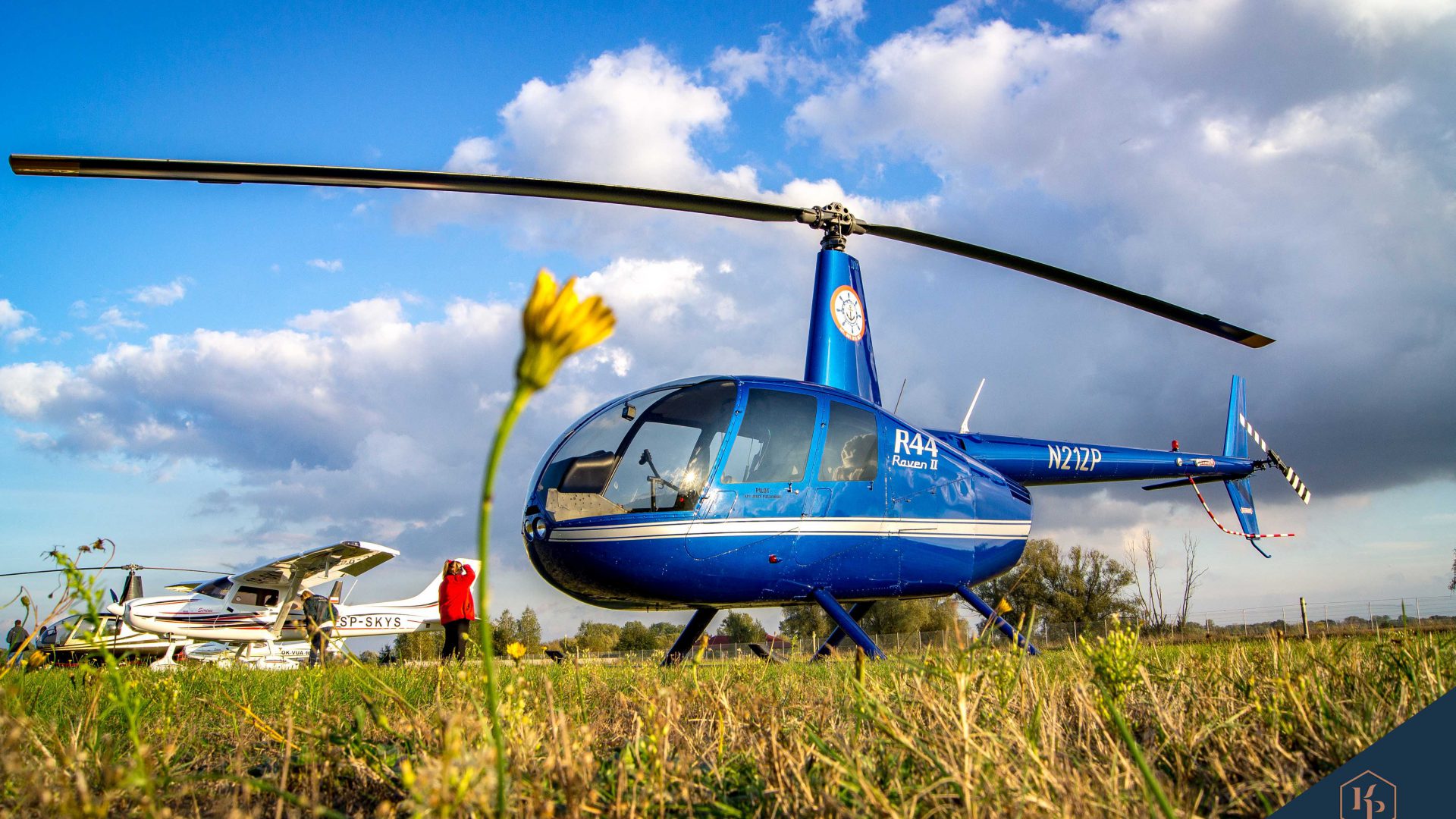 Hangar Party // vol.4