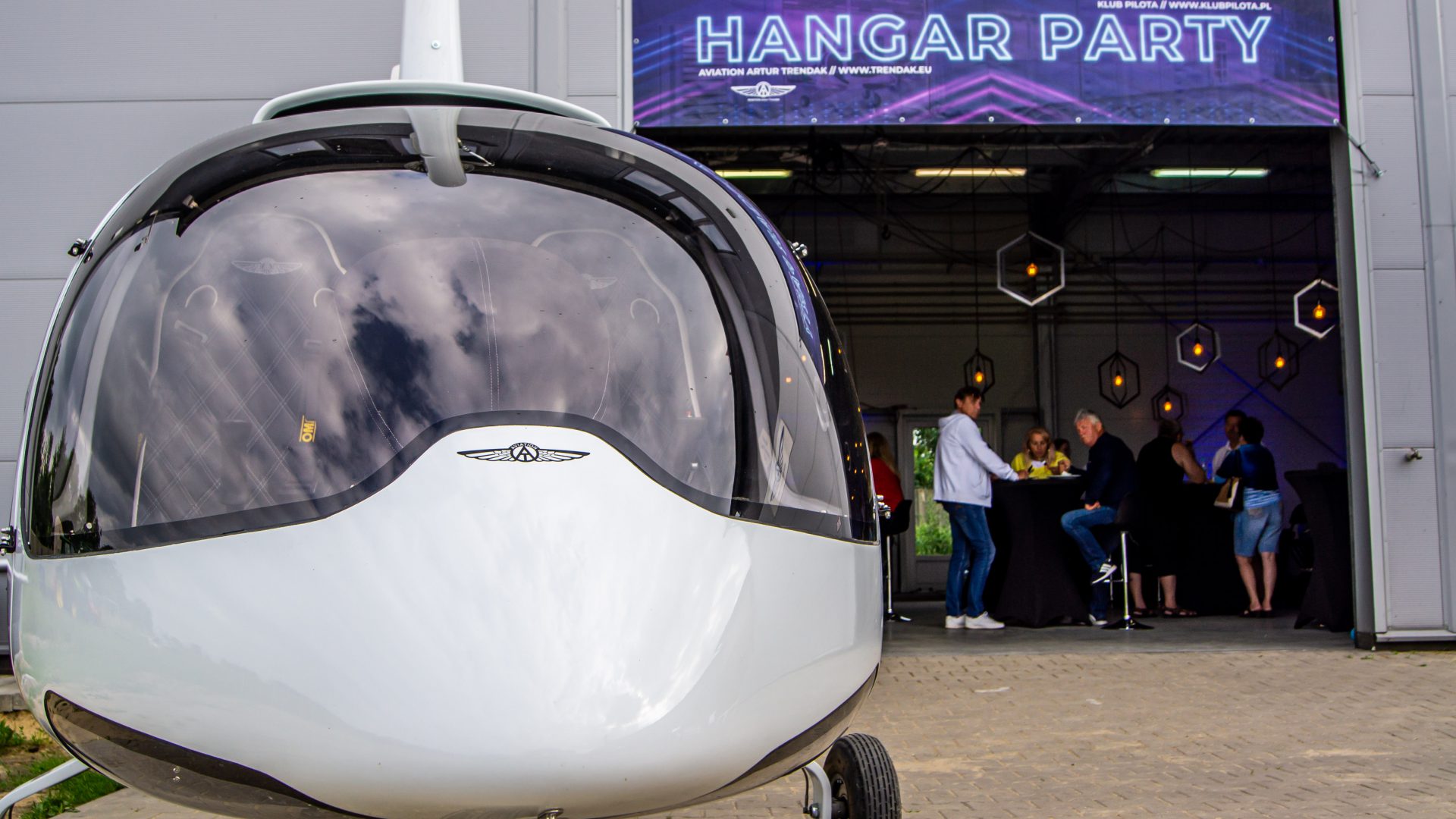 Hangar Party // vol.5